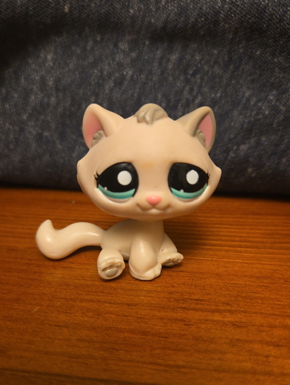 LPS Littlest Pet Shop Bonbon Cat #2079